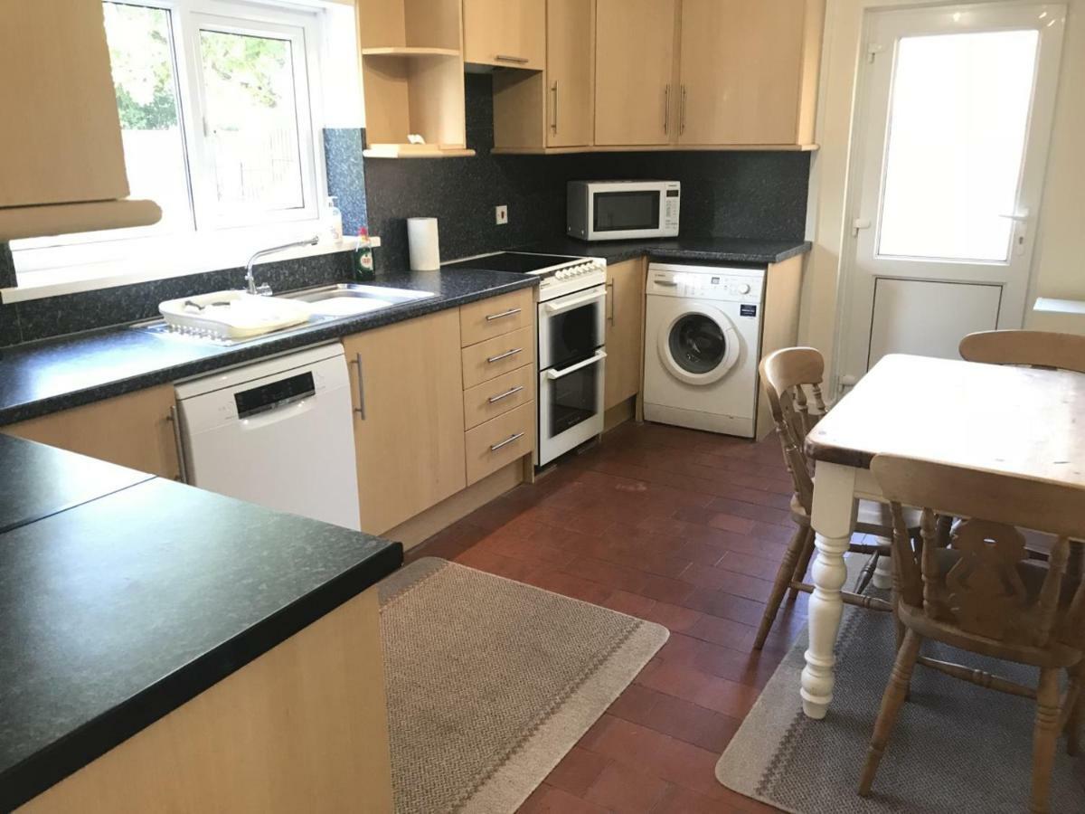 Towy Valley Retreat Carmarthen Extérieur photo
